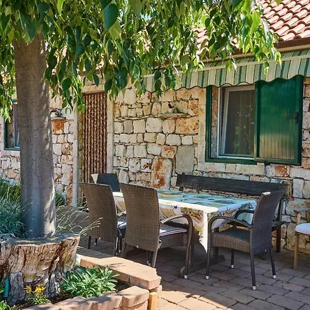 Casa vacanze House Niva Marina